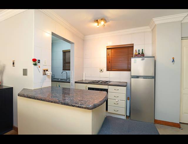 1 BEDROOM APARTMENT FOR SALE IN MORNINGSIDE